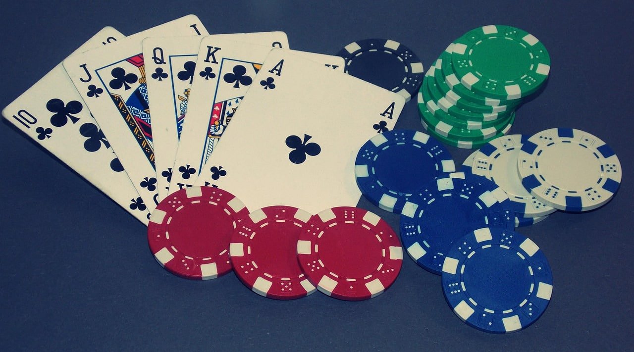 Texas Hold'em Poker ဂိမ်း Community Cards နှင့် Bluffing